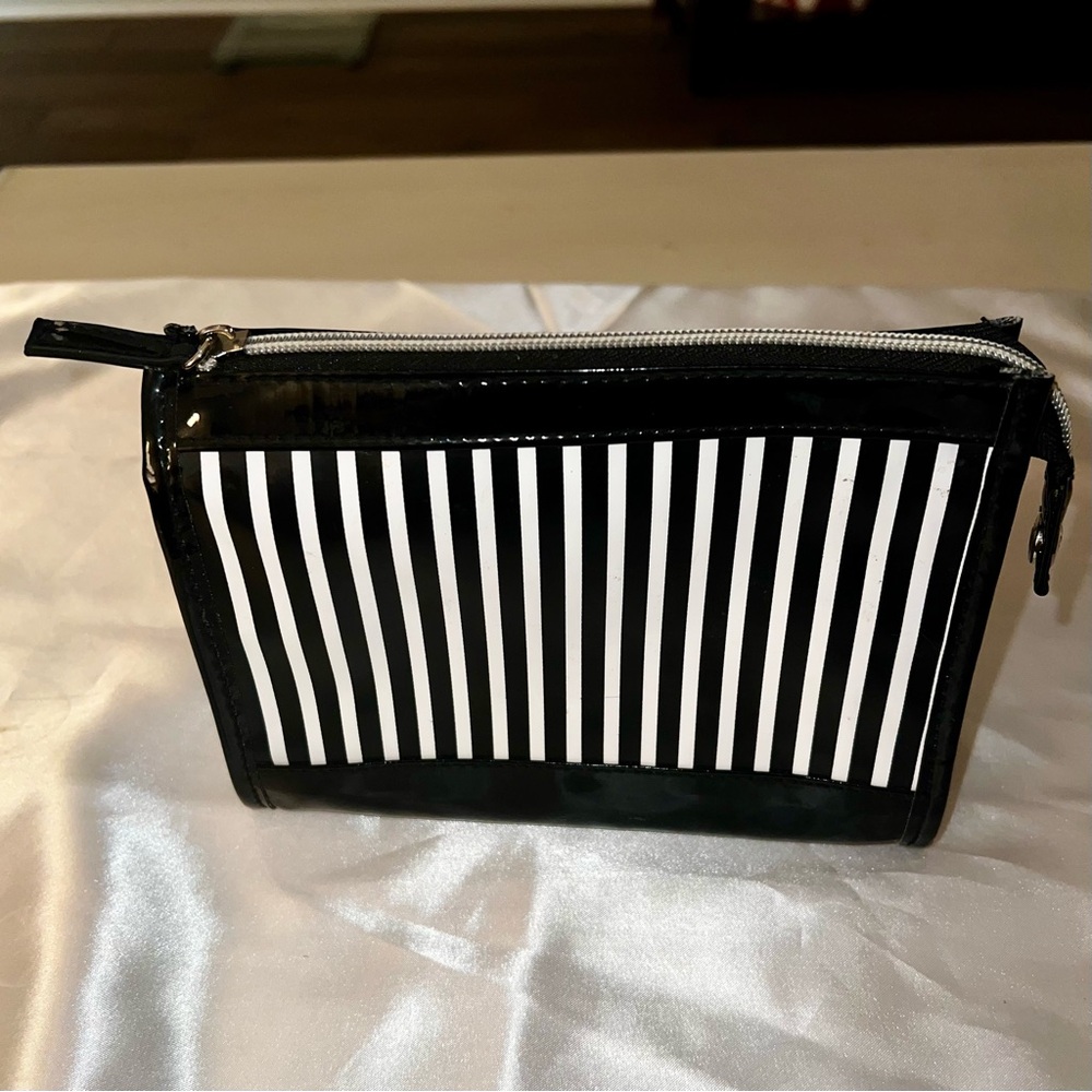 Lancôme Black and White Striped Pouch Beauty Bag Toiletry Bag (Offers Welcome!)